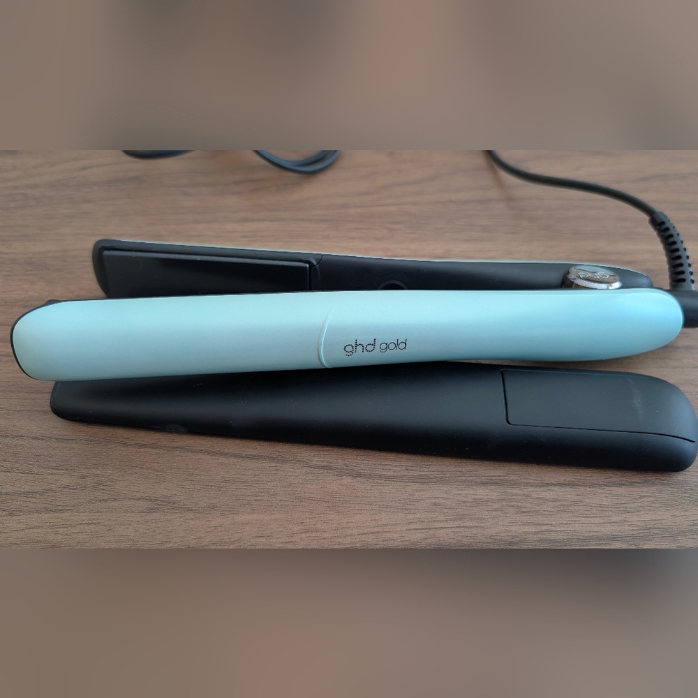 GHD Gold Styler | 1" Flat Iron Hair Straightener, Ceramic Straightening Iron